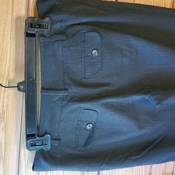 Ann Taylor wide leg dress pants gray pinstripes Sz 2 - Picture 8 of 10